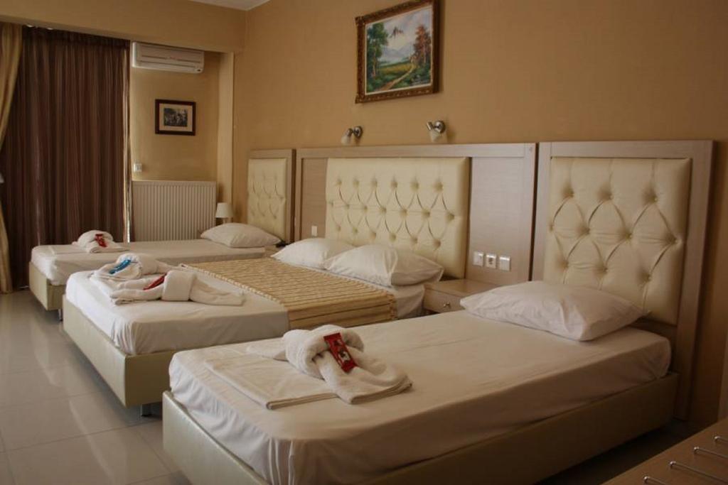Rainbow Resort Paralía Esterno foto